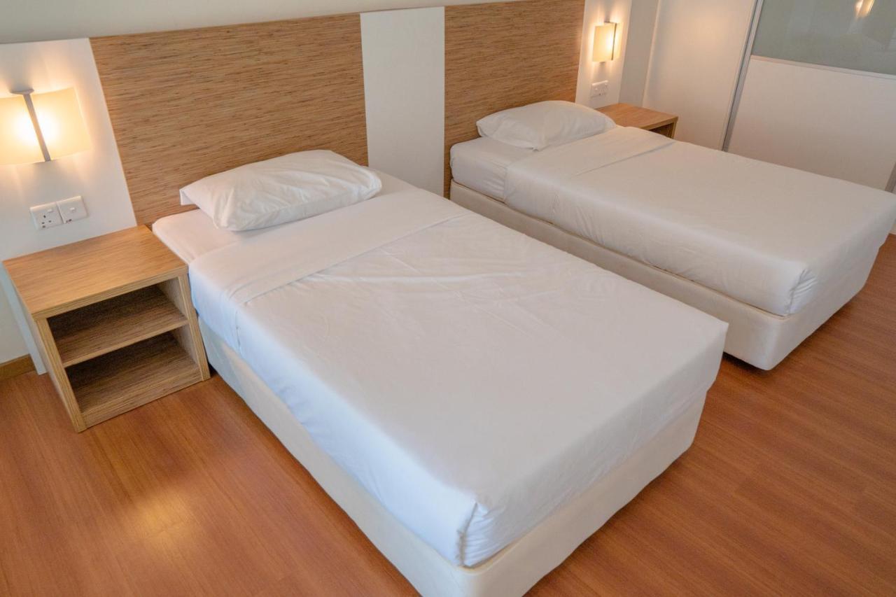 The Ceo Executive Suites Bayan Lepas Esterno foto